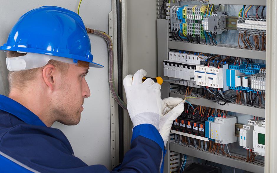 tarifs électricien Rueil-Malmaison